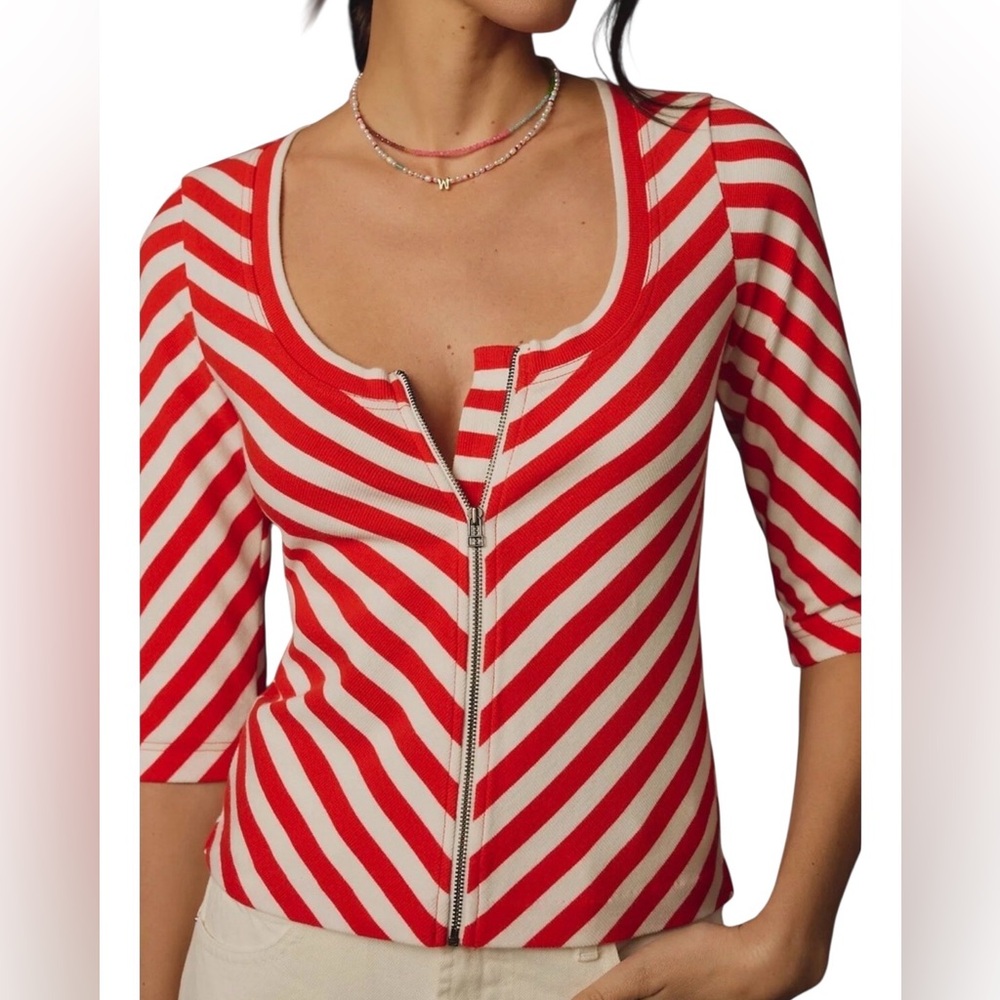 NEW- Anthropologie MAEVE Front-Zip Scoop-Neck Top ❤️